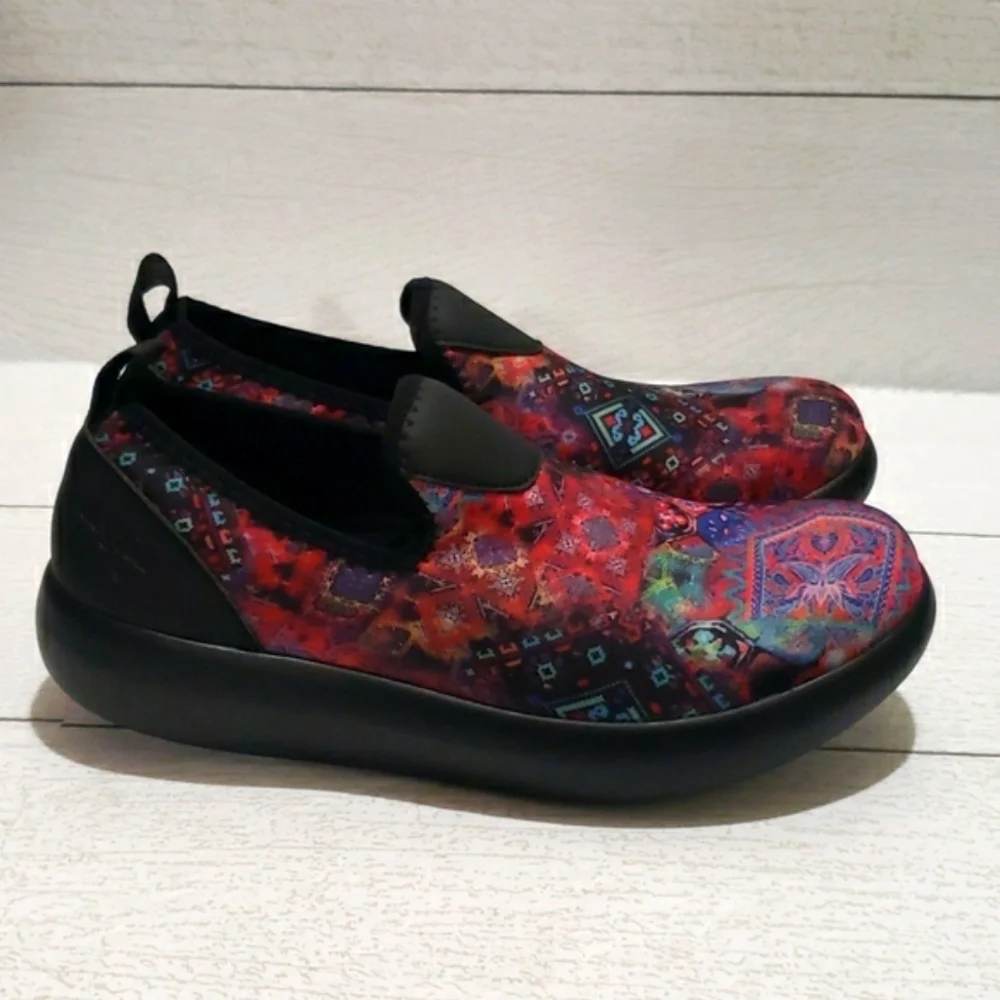 Alegria 36 slip resistant floral sintetic loafers woman shoes
